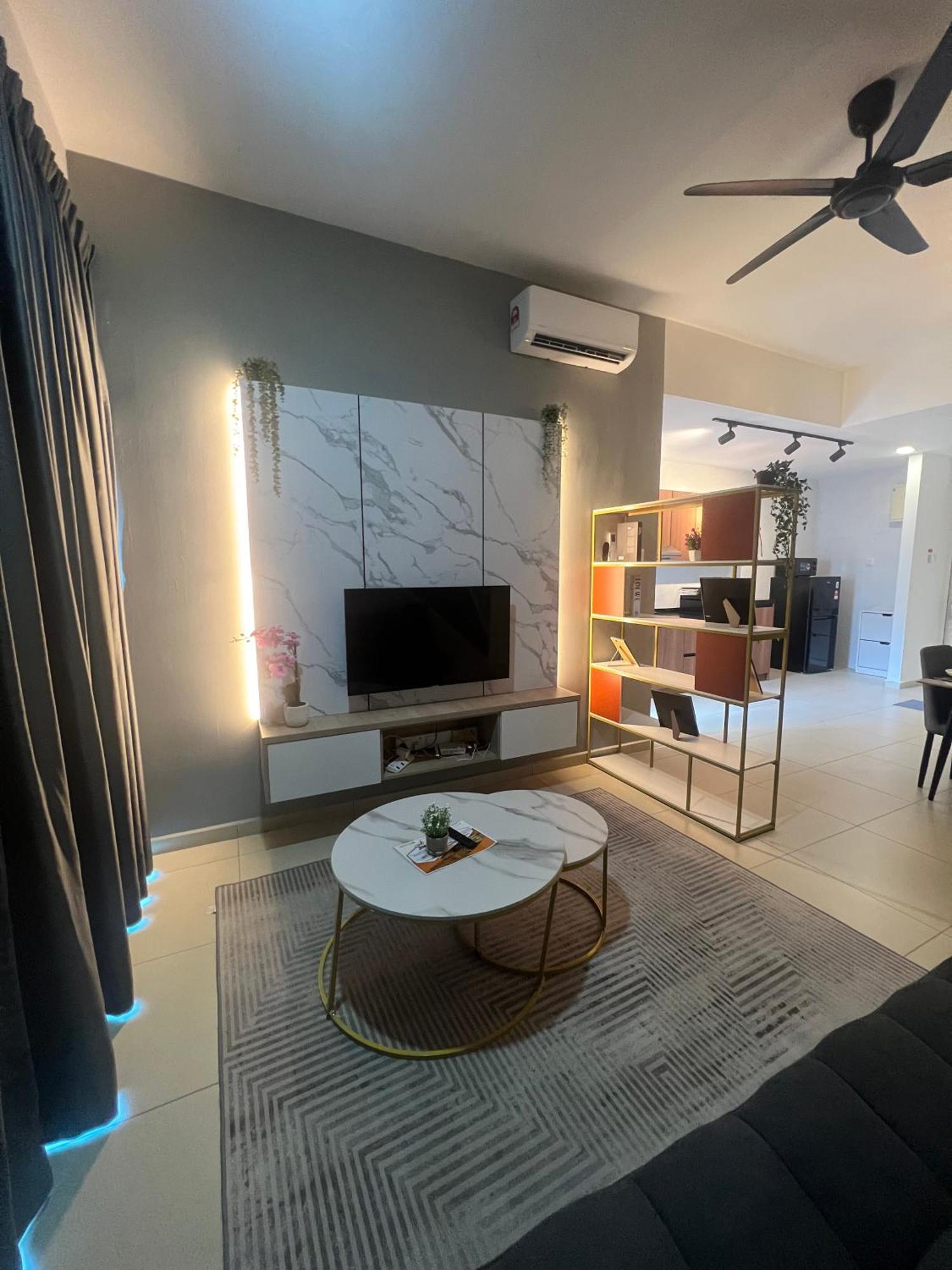 Reizz Residence By D'Amour Куала Лумпур Екстериор снимка